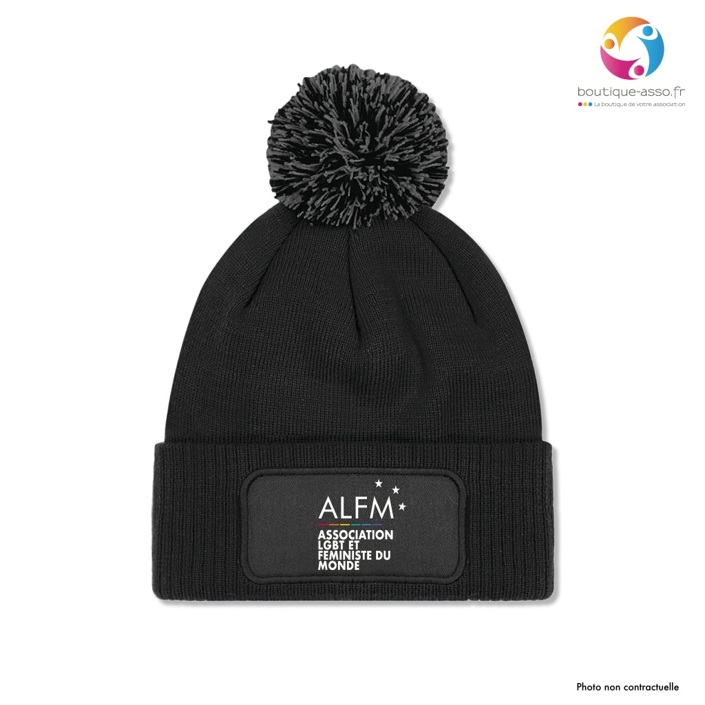 BONNET À POMPON